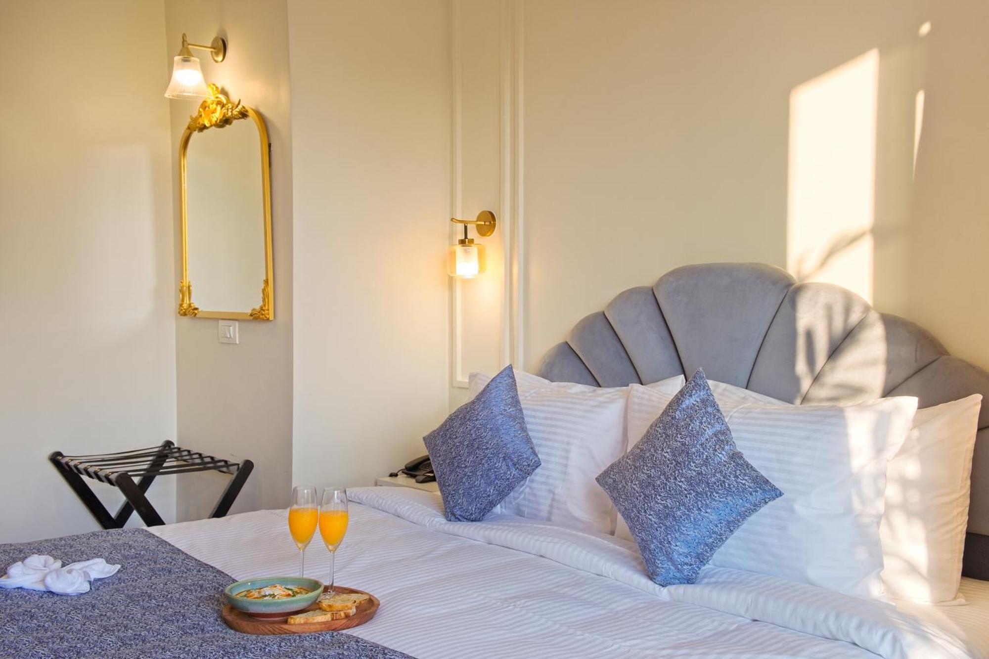 Mademoiselle Boutique Resort And Cafe Vagator Buitenkant foto